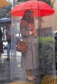 Зонт с супер-защитой от промокания.